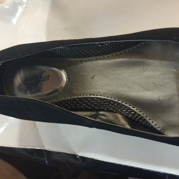 Brand New Alfani Slip-ons SZ 7M - Picture 6 of 7